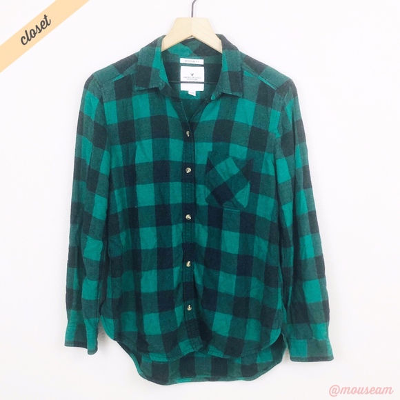 American Eagle Outfitters Tops - [American Eagle] Green Plaid Boyfriend Shirt